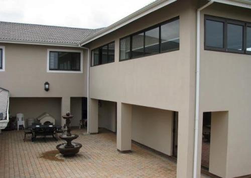 Avalon Guest House Amanzimtoti Exterior foto