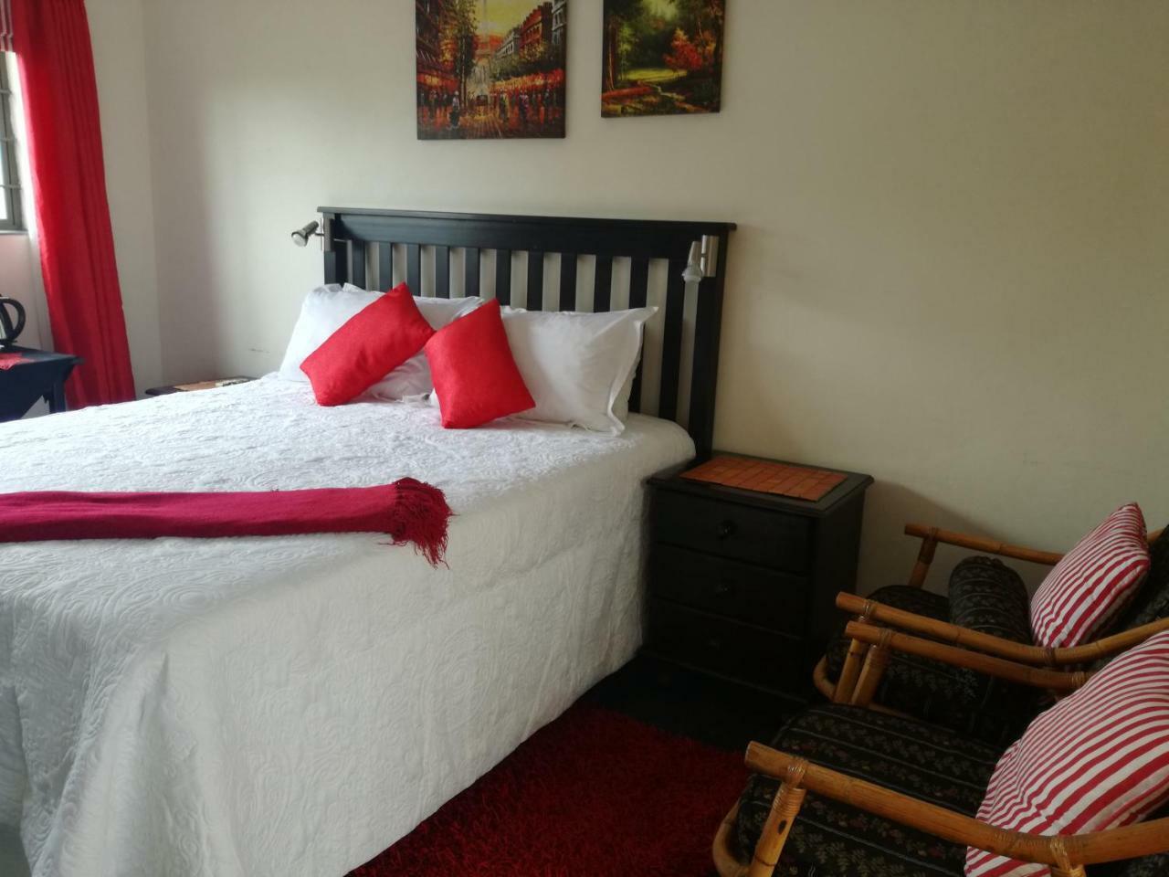 Avalon Guest House Amanzimtoti Exterior foto