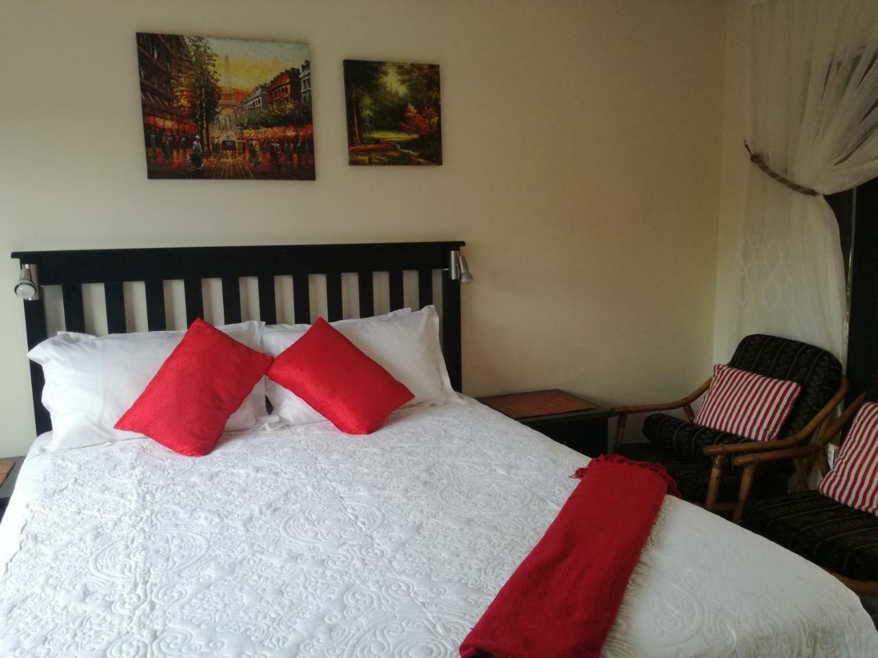 Avalon Guest House Amanzimtoti Exterior foto